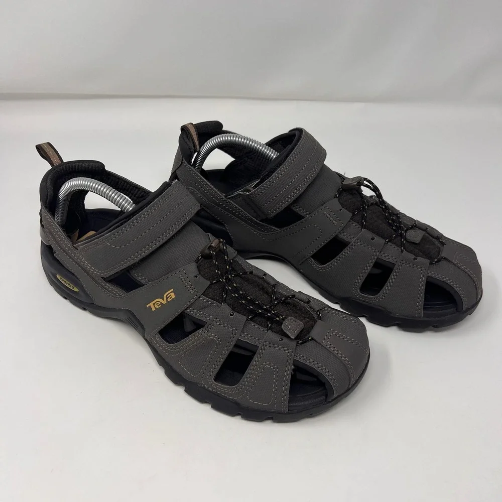 Teva Forebay Sandals Mens 10 Grey Closed ShocPad Hiking Water Shoes 1001116 EUC